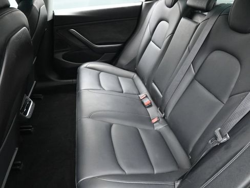 Used 2019 Tesla Model 3 Standard Range Plus RWD image 25
