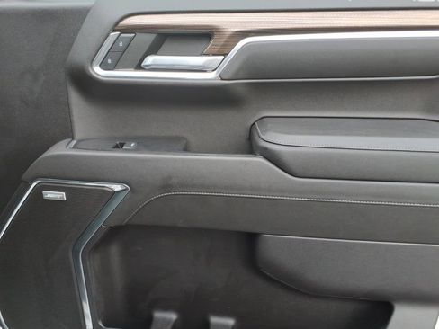 Used 2022 Chevrolet Silverado 1500 RST w/ Convenience Package II image 10