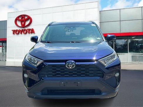Used 2019 Toyota RAV4 XLE Premium w/ Cold Weather Package AWD/4WD image 13
