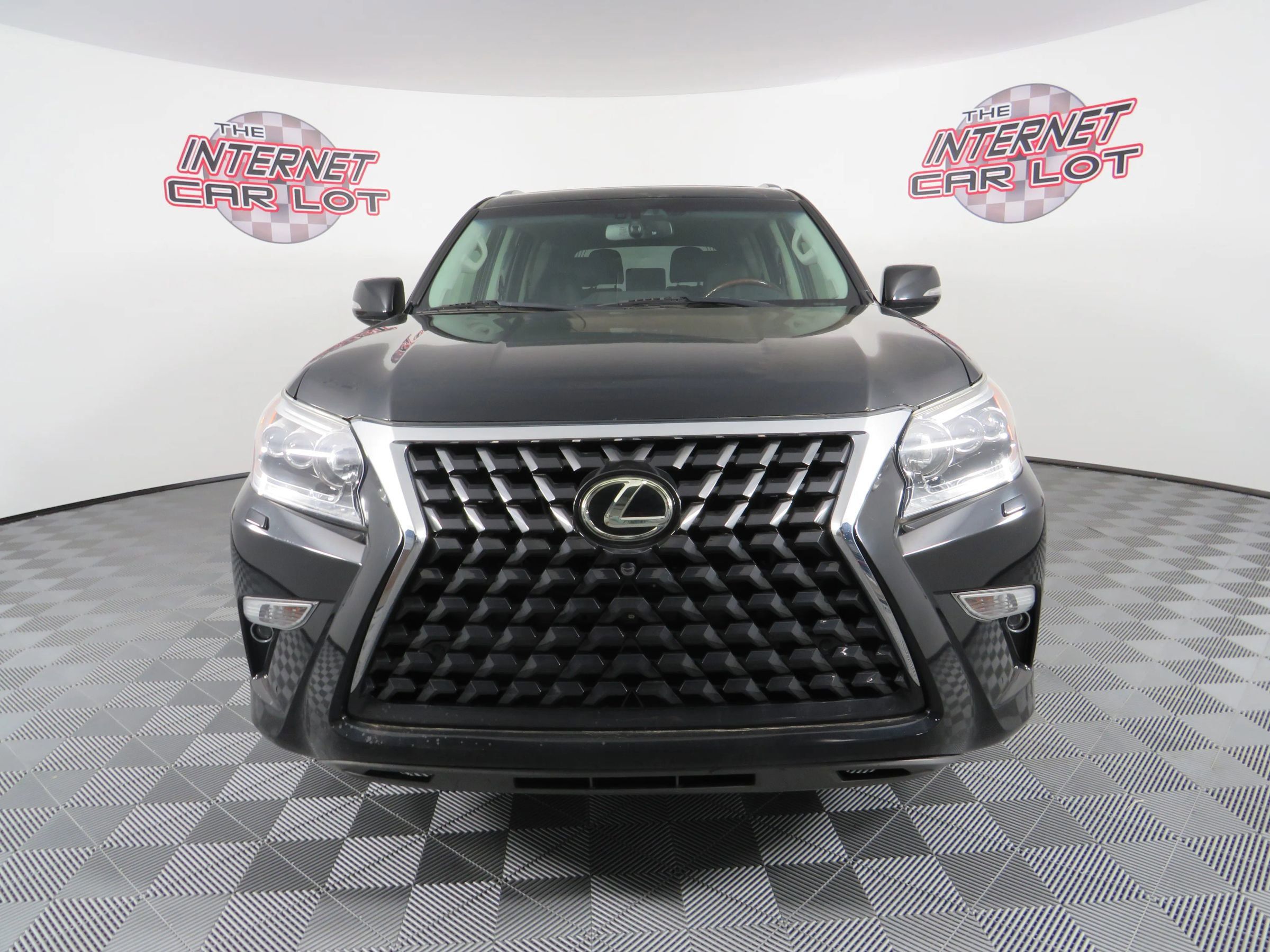 Used 2019 Lexus GX 460 Luxury AWD/4WD image 2
