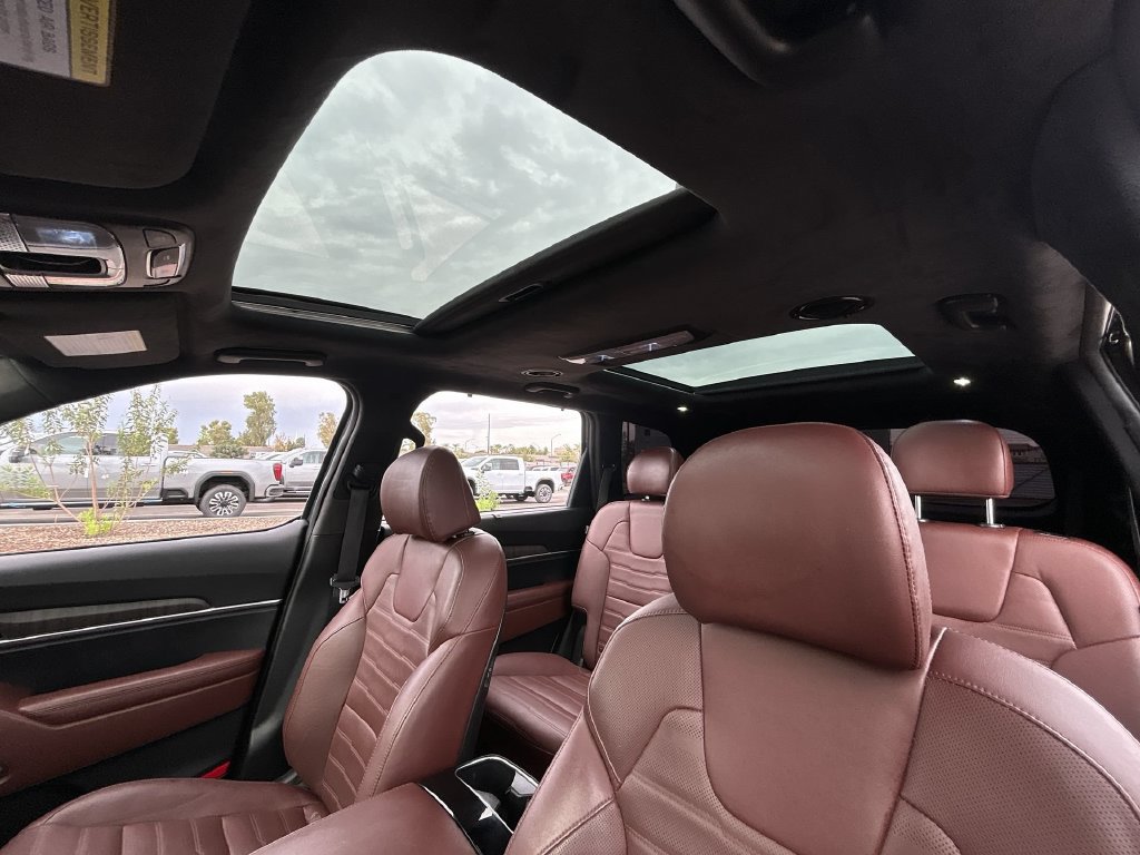 Used 2023 Kia Telluride SX Prestige AWD/4WD image 19