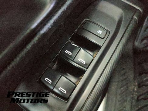 Used 2021 Chevrolet Silverado 2500 W/T AWD/4WD image 20
