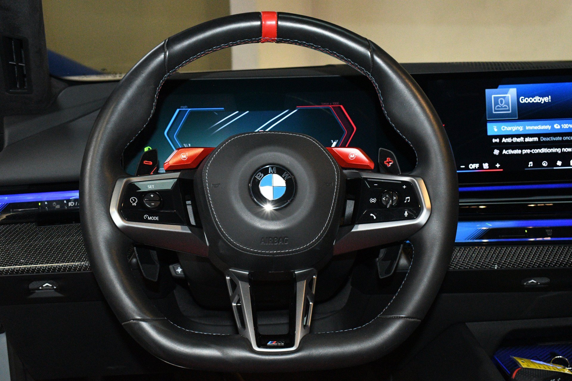 Used 2025 BMW M5 w/ Carbon Package AWD/4WD image 23