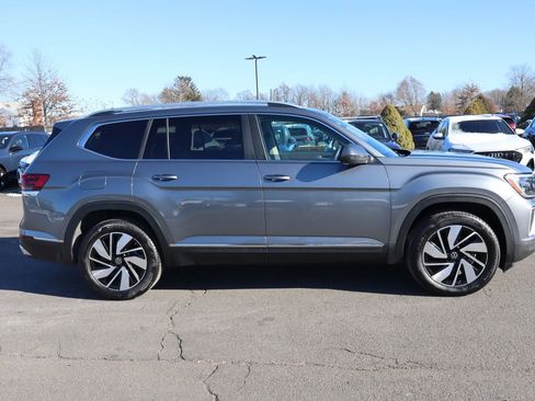 Used 2024 Volkswagen Atlas SEL image 4