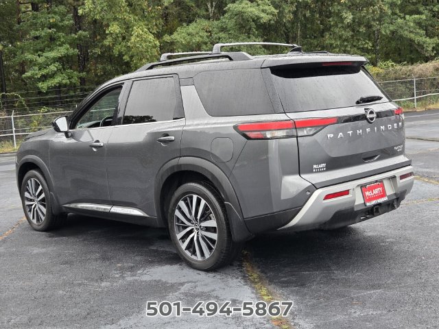 Used 2022 Nissan Pathfinder Platinum w/ Cargo Package AWD/4WD image 3