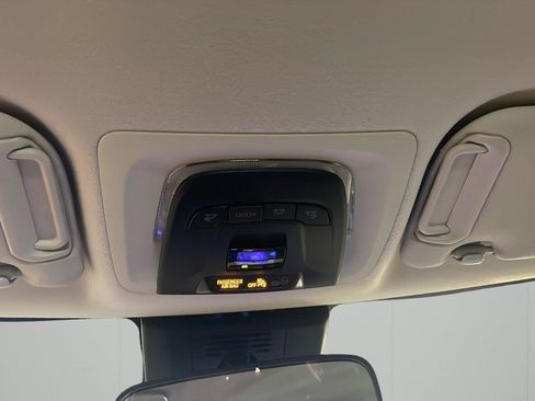 Used 2024 Toyota Corolla LE FWD image 21