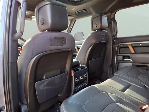 Used 2020 Land Rover Defender 110 X image 13