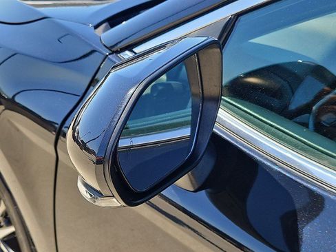 Used 2022 Toyota Camry SE w/ Convenience Package FWD image 19