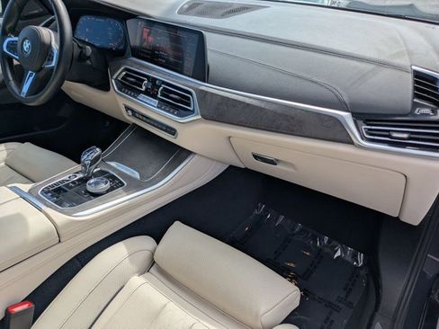 Used 2020 BMW X5 M50i w/ Premium Package AWD/4WD image 23