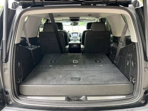 Used 2018 GMC Yukon SLT w/ Premium Edition RWD image 20