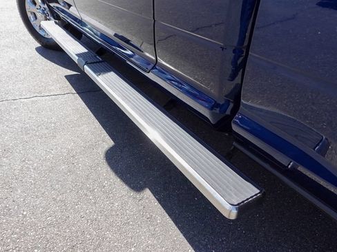 Used 2023 RAM 2500 Laramie AWD/4WD image 11