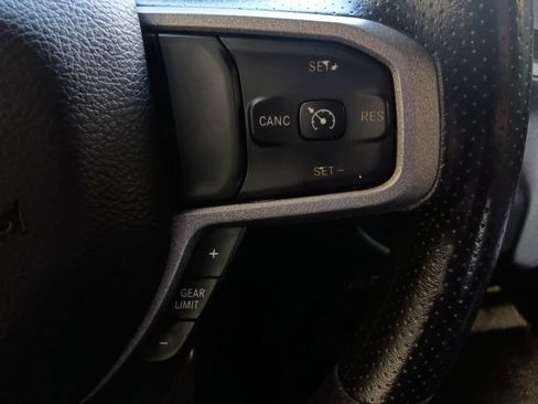 Used 2024 RAM 2500 Tradesman w/ Chrome Appearance Group AWD/4WD image 24