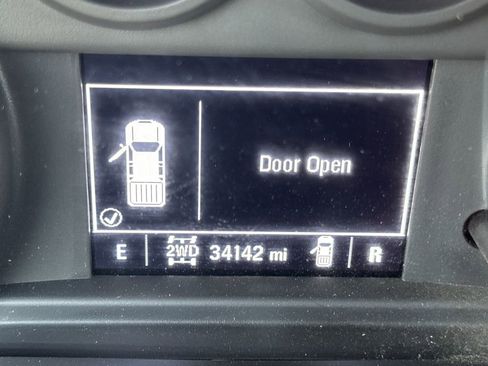 Used 2024 Chevrolet Silverado 1500 Custom w/ Turbomax Blackout Package image 22