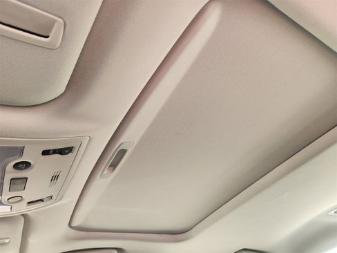 Used 2015 Lexus IS 250 w/ Navigation System Package image 34