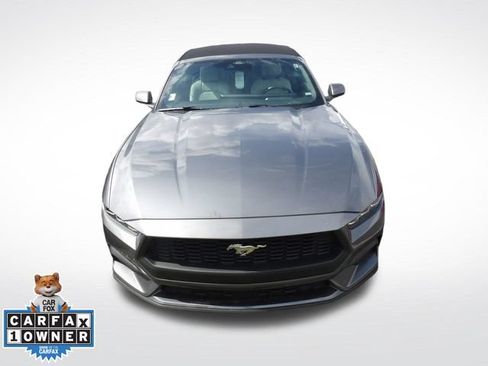 Used 2024 Ford Mustang Premium RWD image 3