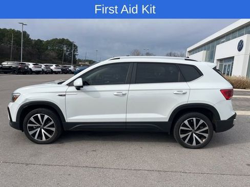 Used 2023 Volkswagen Taos SE image 10