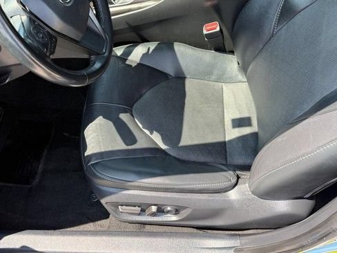 Used 2024 Toyota Camry XSE FWD image 21
