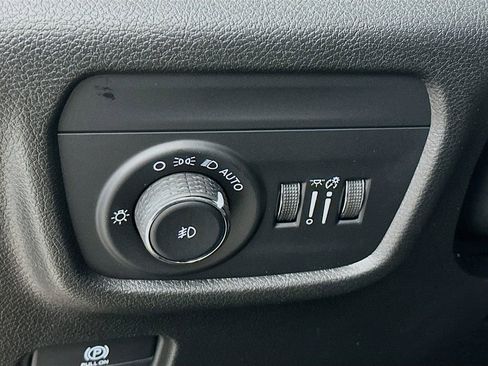 New 2026 Jeep Grand Cherokee L Limited w/ Limited Altitude Package AWD/4WD image 15