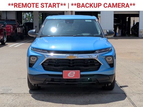 New 2026 Chevrolet TrailBlazer LS w/ LS Convenience Package FWD image 2