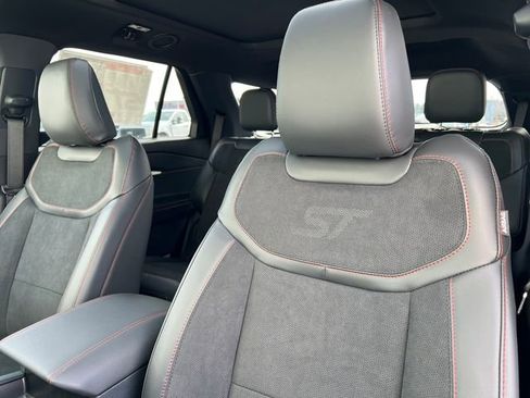 New 2026 Ford Explorer ST w/ Sun And Sound Package image 13