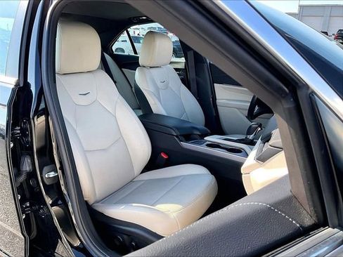 Used 2022 Cadillac CT4 Premium Luxury AWD/4WD image 11