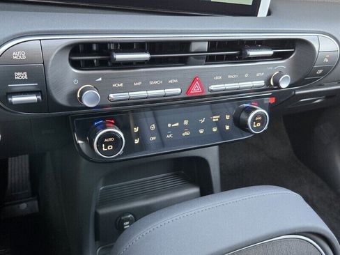 New 2026 Hyundai Palisade Limited image 8