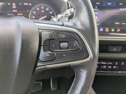 Used 2023 Buick Envision Essence w/ Sport Touring Package AWD/4WD image 32