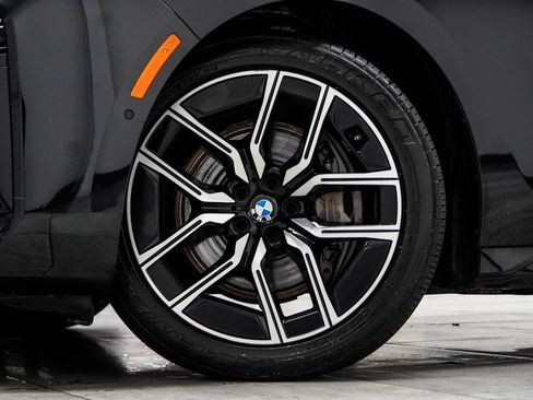 Used 2024 BMW 740i RWD image 6