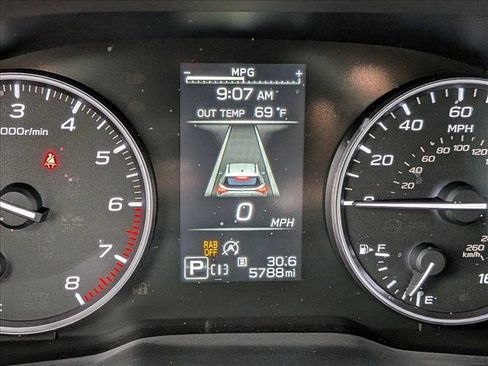 Used 2025 Subaru Forester Limited AWD/4WD image 12