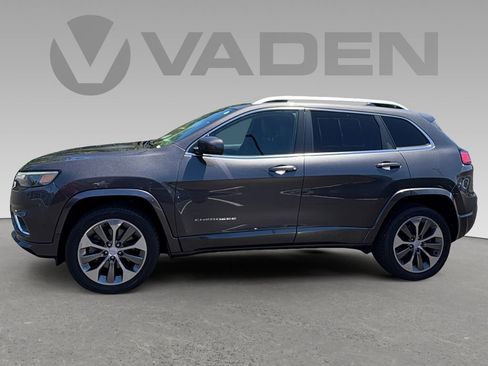 Used 2019 Jeep Cherokee Overland w/ Technology Group image 8