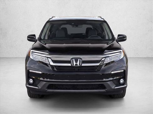 Used 2022 Honda Pilot Touring image 2