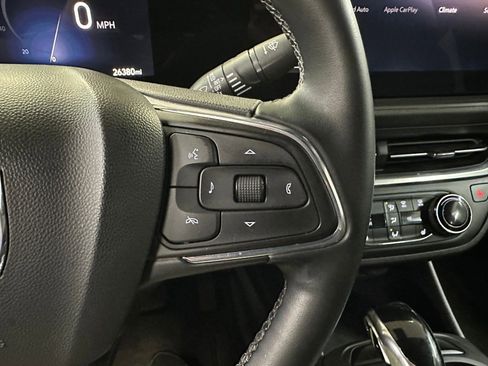 Certified 2024 Buick Envista Preferred w/ Convenience I Package image 8