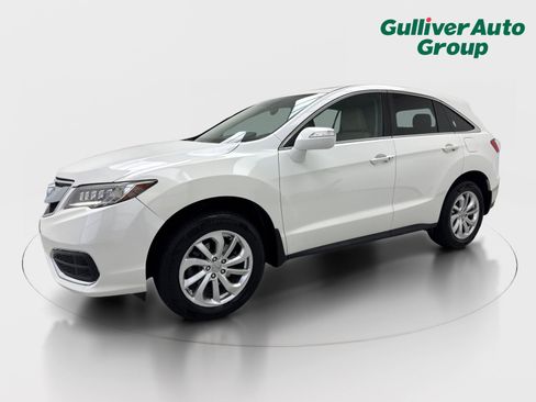 Used 2018 Acura RDX FWD w/ Technology Package image 2