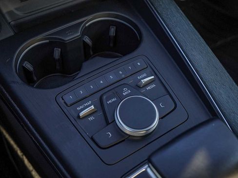 Used 2019 Audi A4 2.0T Premium image 21