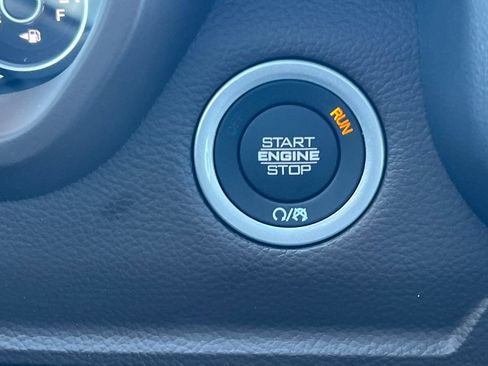 New 2026 RAM 1500 Laramie AWD/4WD image 21