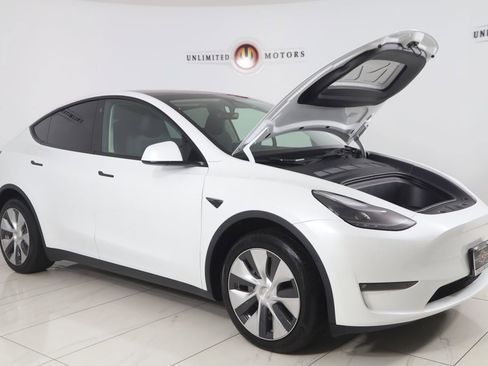 Used 2023 Tesla Model Y Long Range image 20