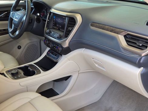 Used 2023 GMC Acadia Denali FWD image 30