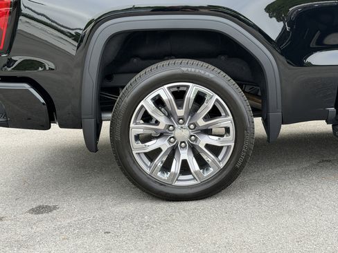 New 2026 GMC Sierra 1500 Denali AWD/4WD image 17