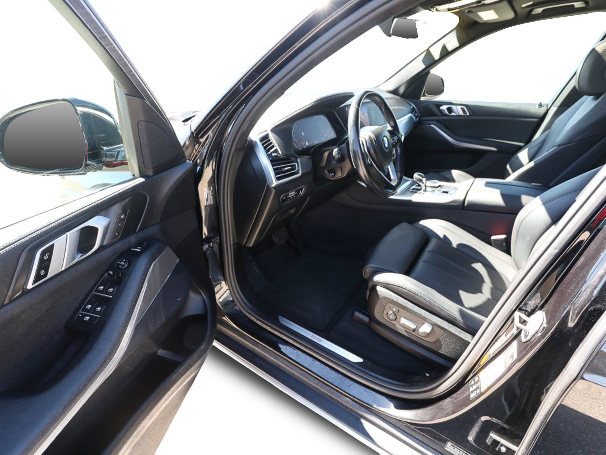 Used 2019 BMW X5 xDrive40i w/ Convenience Package AWD/4WD image 11