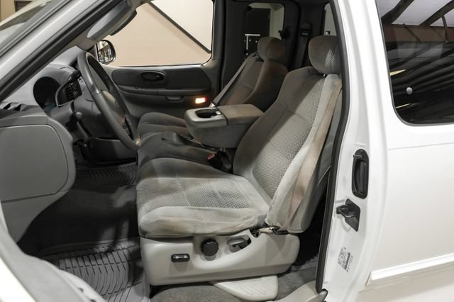 Used 2002 Ford F150 XLT RWD image 23