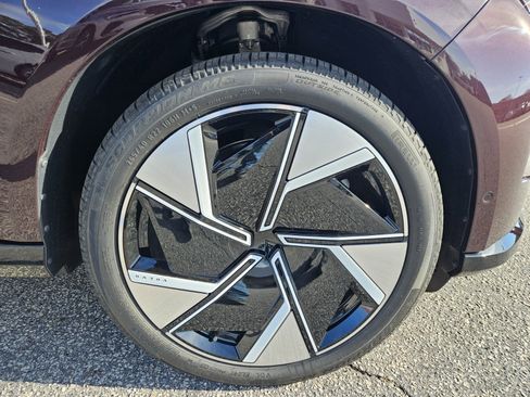 New 2025 Volvo EX90 Ultra image 11