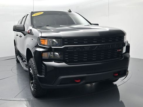 Used 2022 Chevrolet Silverado 1500 Custom Trail Boss w/ Safety Confidence Package AWD/4WD image 2