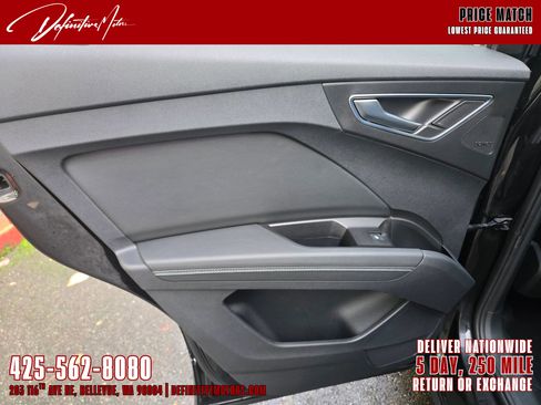 Used 2022 Audi Q4 e-tron Prestige image 24