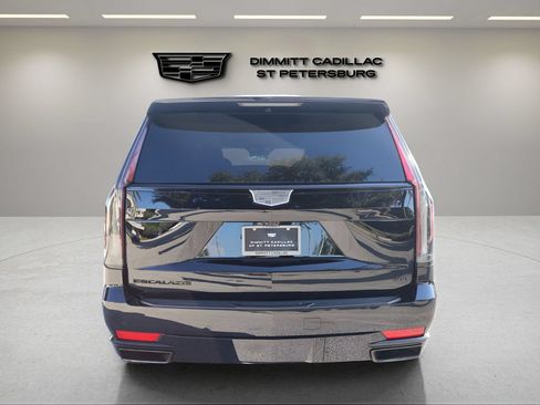 Certified 2024 Cadillac Escalade ESV Sport Platinum w/ LPO, ONYX Package AWD/4WD image 4
