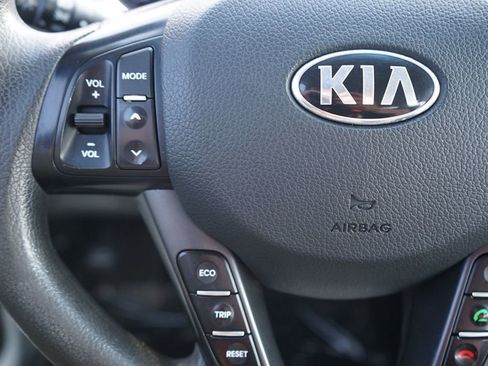Used 2013 Kia Optima LX w/ Convenience Plus Pkg image 12