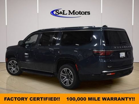 Certified 2024 Jeep Wagoneer L Series II w/ Flexible Seating Group AWD/4WD image 4