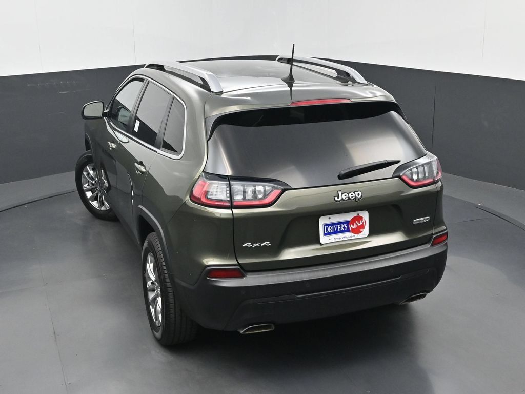 Used 2021 Jeep Cherokee Latitude Lux w/ Comfort/Convenience Group AWD/4WD image 32