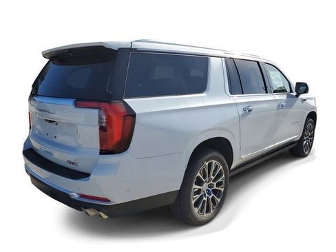 New 2026 GMC Yukon XL Denali image 5