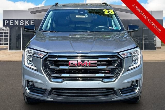 Used 2023 GMC Terrain AT4 w/ Infotainment Package II AWD/4WD image 3