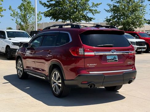 Used 2020 Subaru Ascent Limited w/ Popular Package #3 AWD/4WD image 4
